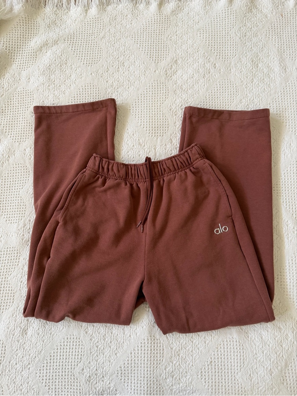 ALO Yoga Kids Drawstring Joggers - Rust Brown